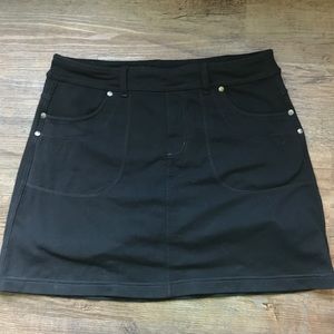 Athleta Women’s Skirt